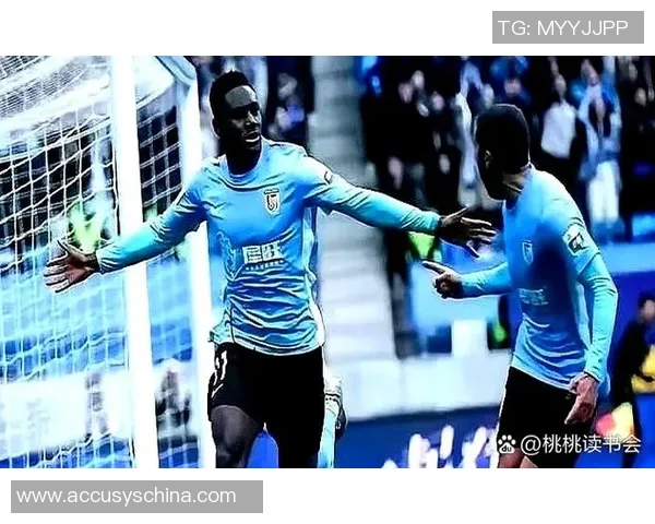 五号足球球星出自哪个球队？