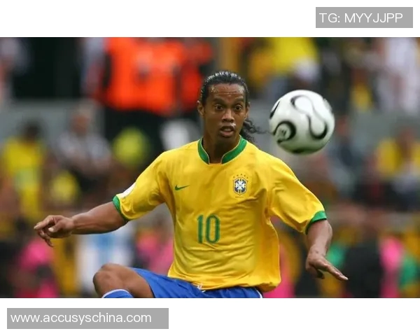 足球世界球星风采汇总 盘点顶尖球员的精彩表现与成就